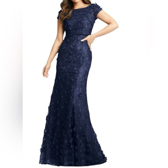 MAC DUGGAL $598 floral appliqué lace trumpet‎ gown 6 - Picture 1 of 13